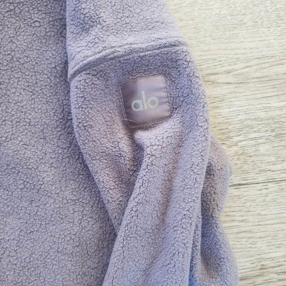 ALO light grey womems sweater - Picture 2 of 8